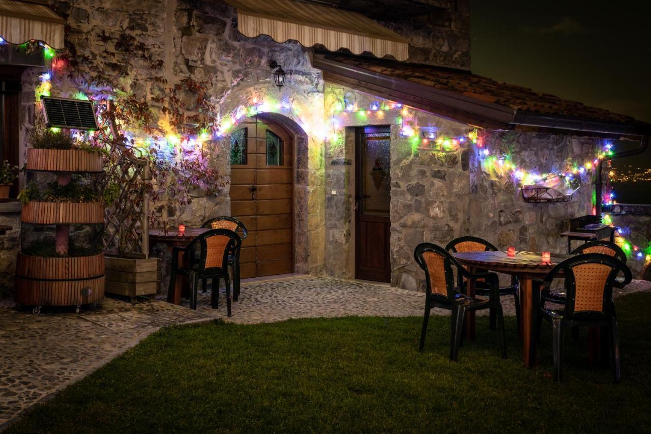 Castello Di Zorzino Iseo Lake Riva di Solto Buitenkant foto