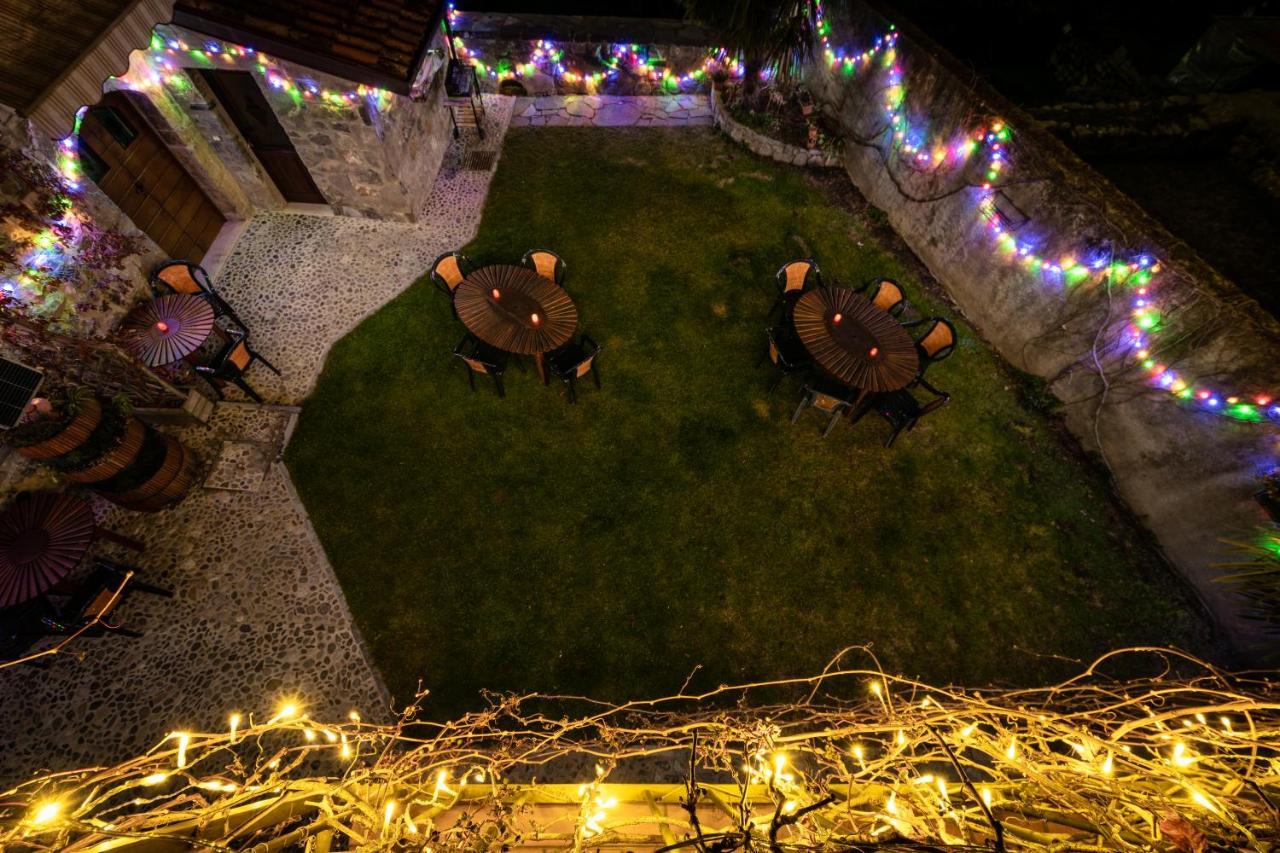 Castello Di Zorzino Iseo Lake Riva di Solto Buitenkant foto